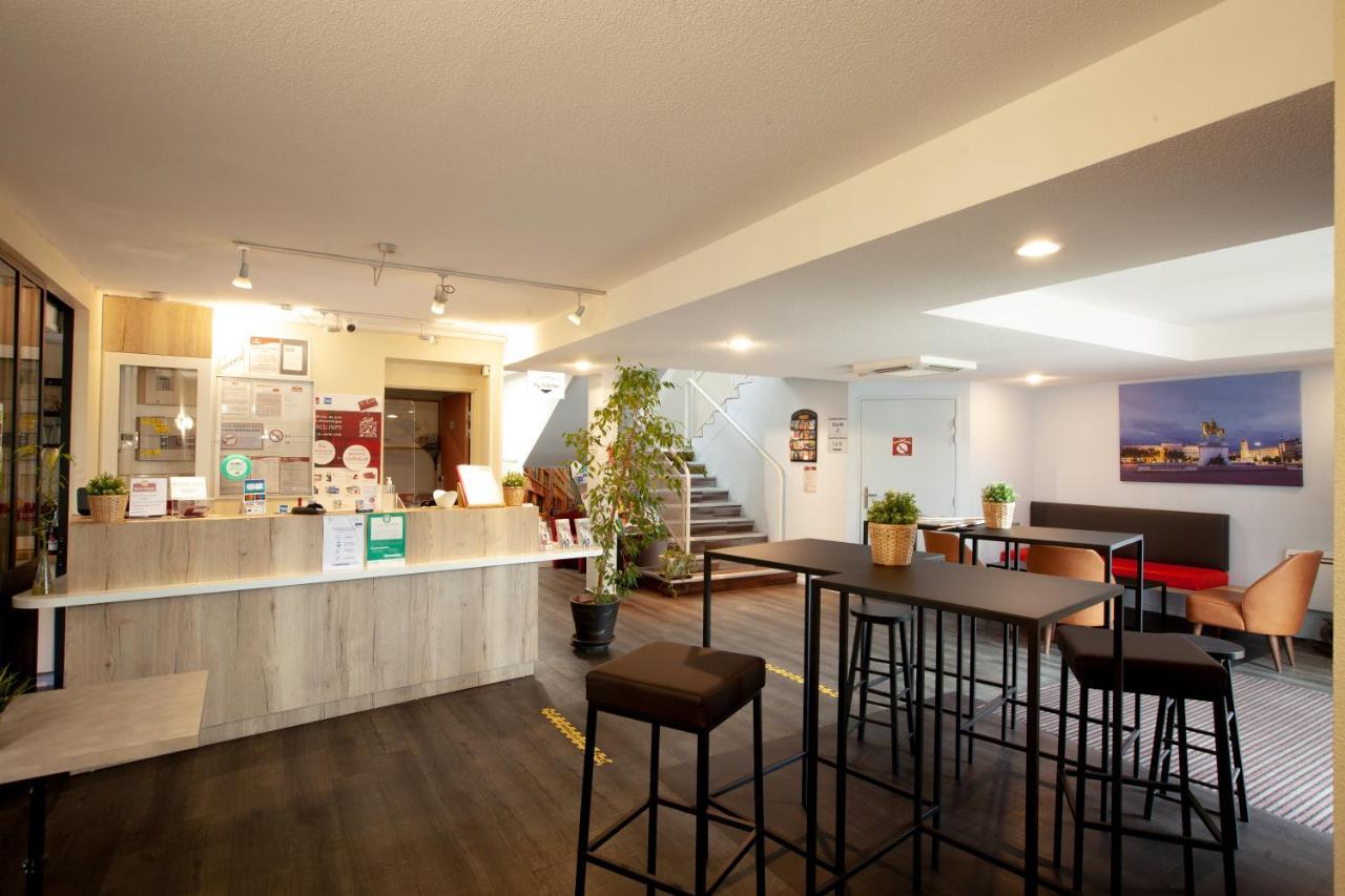 Best Hotel Lyon - Saint Priest Экстерьер фото