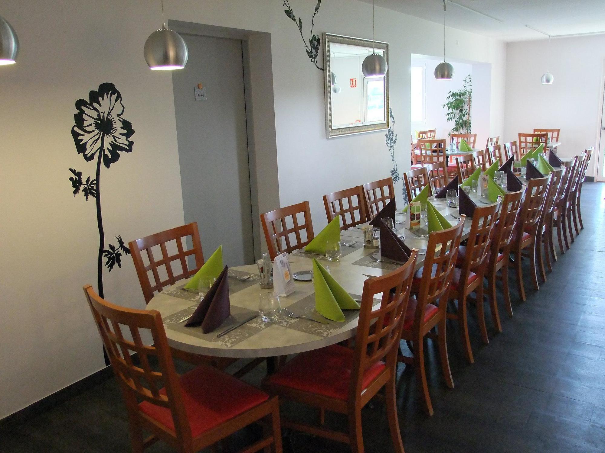 Best Hotel Lyon - Saint Priest Экстерьер фото