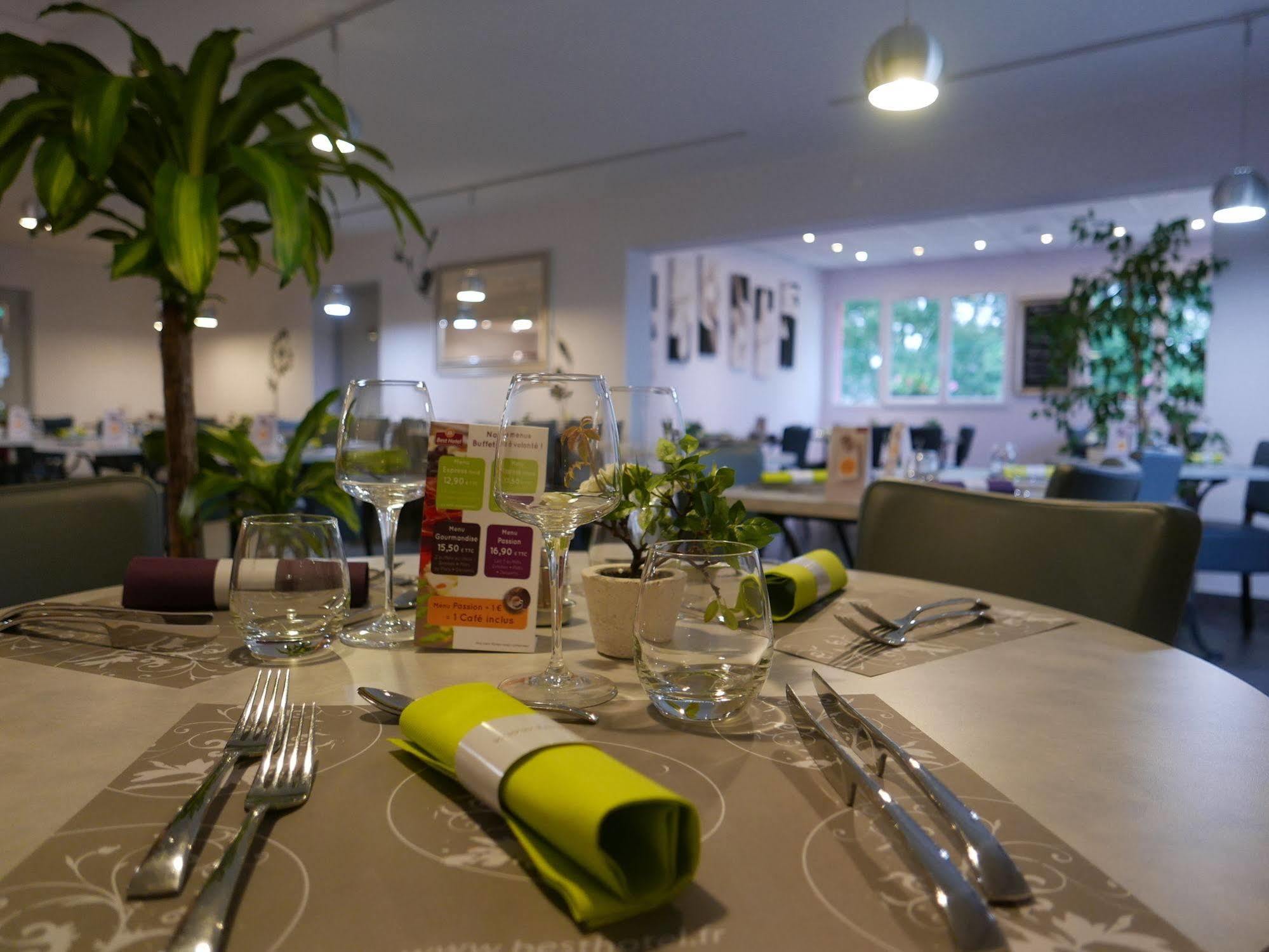 Best Hotel Lyon - Saint Priest Экстерьер фото