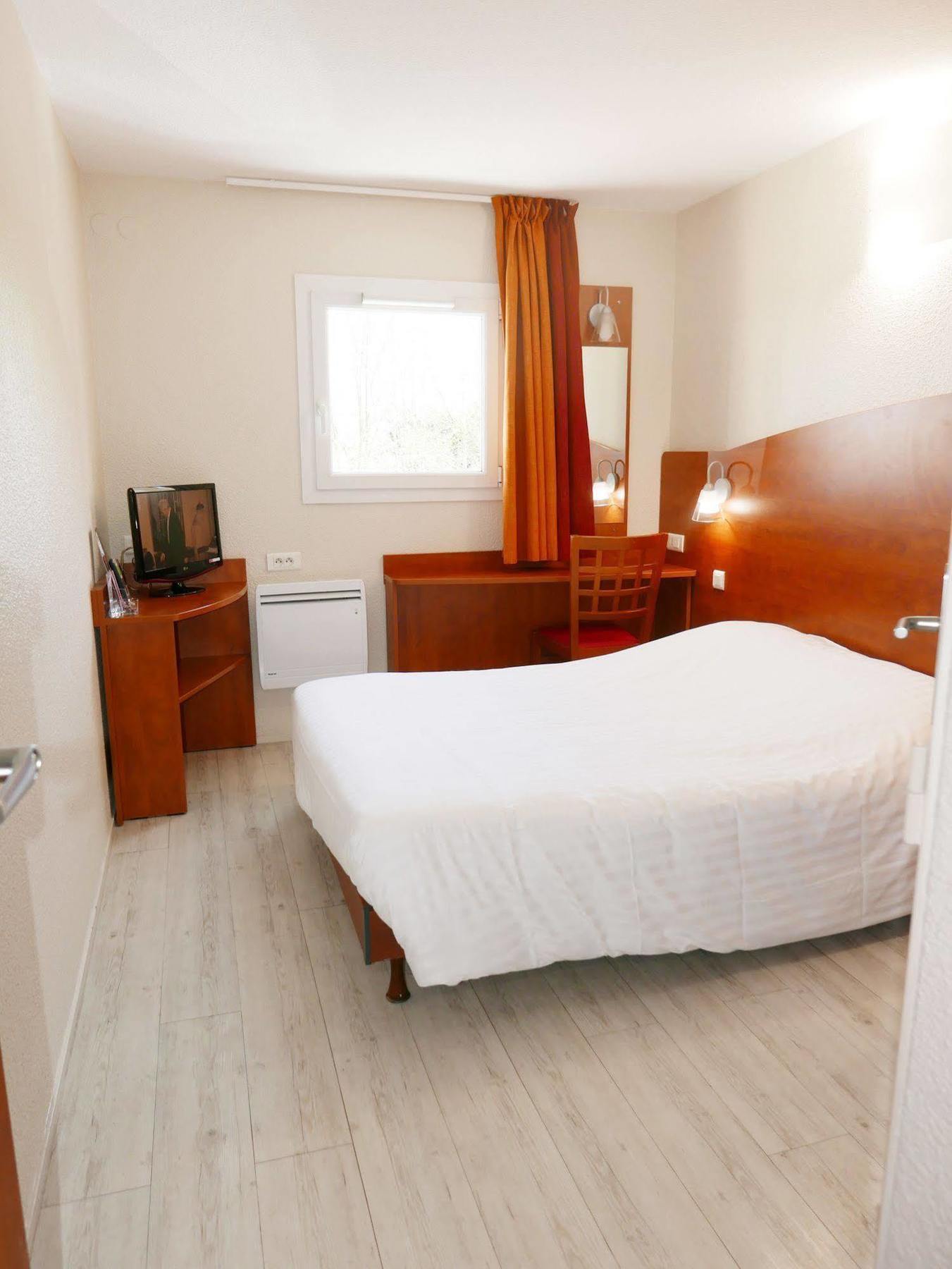 Best Hotel Lyon - Saint Priest Экстерьер фото