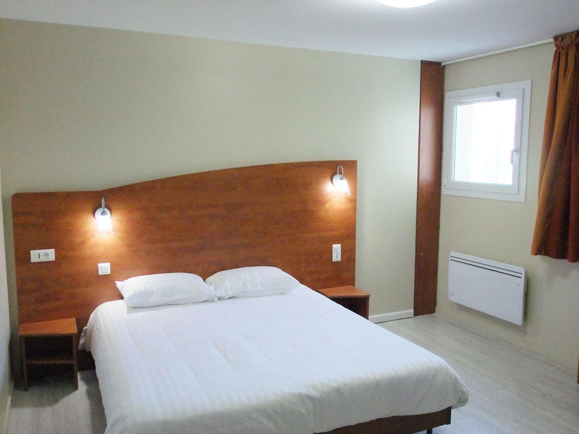 Best Hotel Lyon - Saint Priest Экстерьер фото